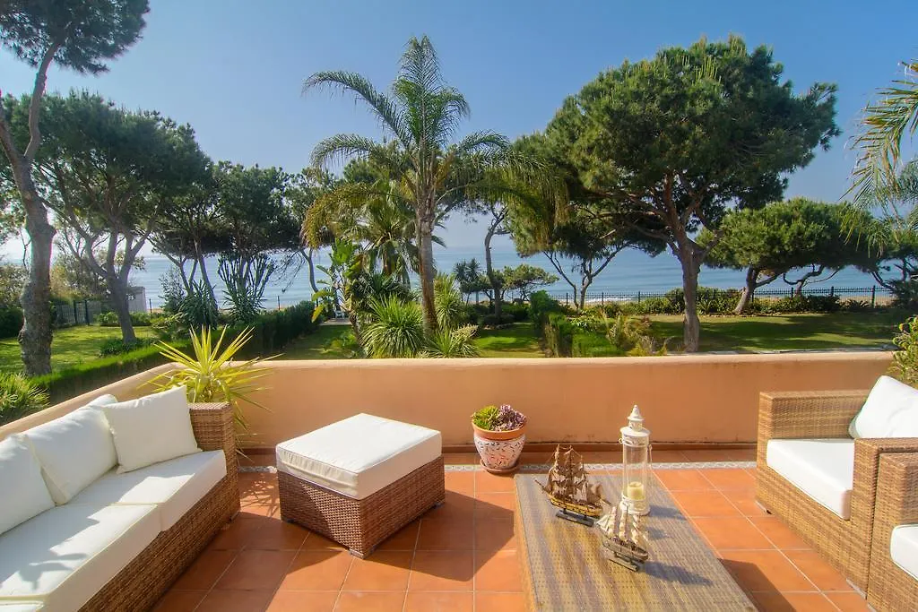 First Line Townhouse Venalmar Holiday home Estepona Spain