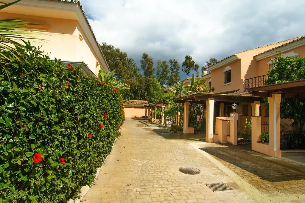 First Line Townhouse Venalmar Holiday home Estepona