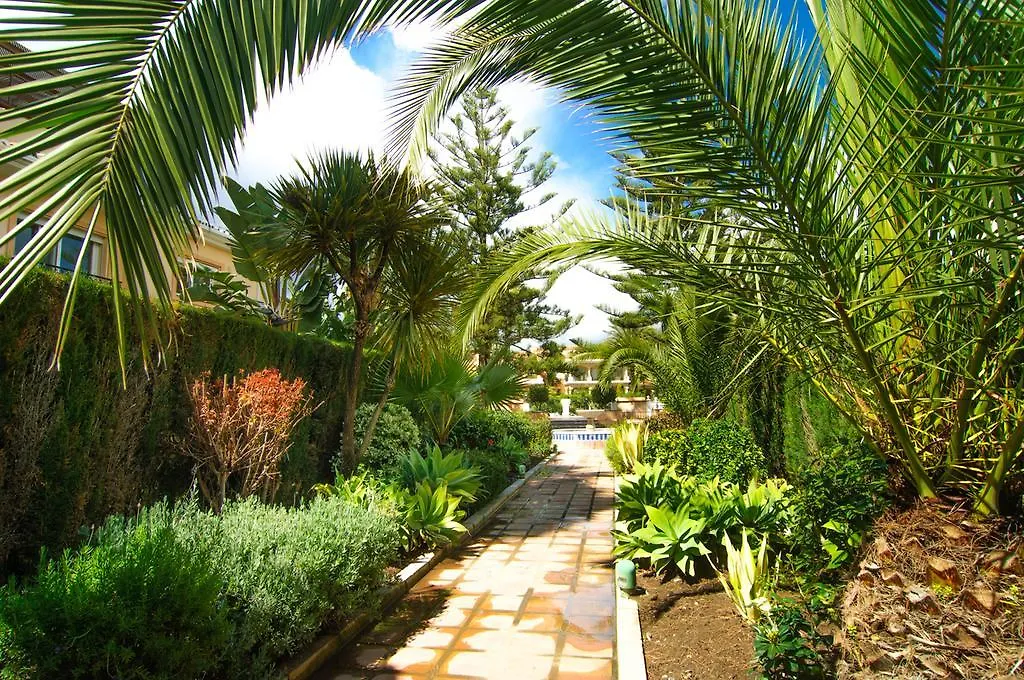 First Line Townhouse Venalmar Holiday home Estepona Spain